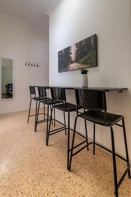 Kerameikos 2 Bedroom Apartment Athena Bagian luar foto